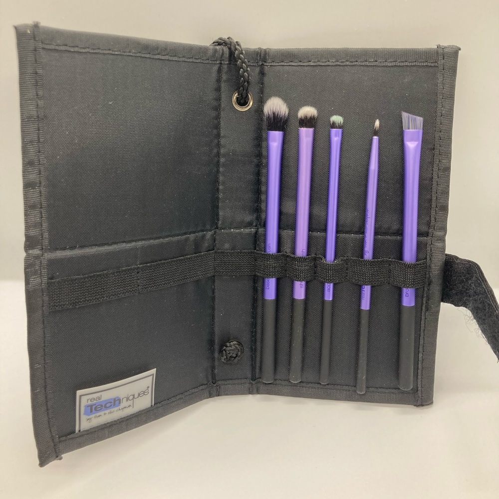 Real Techniques Essential Eye Starter Set - used